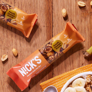 A flatlay photo of Nick's Peanut Choklad Krunch